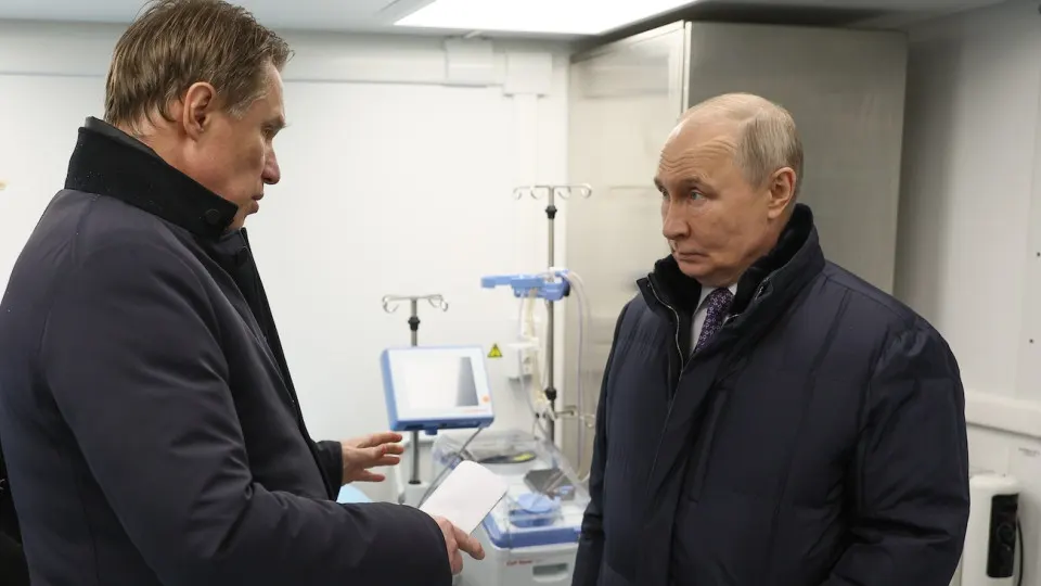 Президент поручил Минздраву увеличить охват диспансеризации репродуктивного здоровья — проверять и мужчин, и женщин — на фоне продолжающегося многолетнего снижения числа рождений и рекордных минимумов.