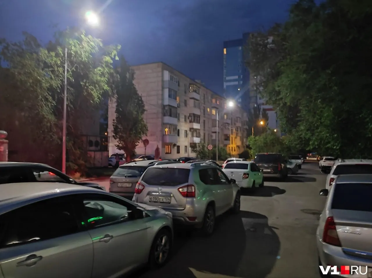 Фанаты перегрузили центр Волгограда перед&nbsp;матчем на&nbsp;«Волгоград Арене»