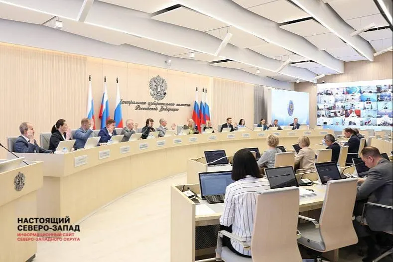 Центризбирком одобрил федеральный список партии «Яблоко», в том числе кандидатов из Северо-Западного федерального округа. Из списка исключён один кандидат — Владимир Болдырев — из‑за непредставленных сведений о расходах по крупным сделкам.