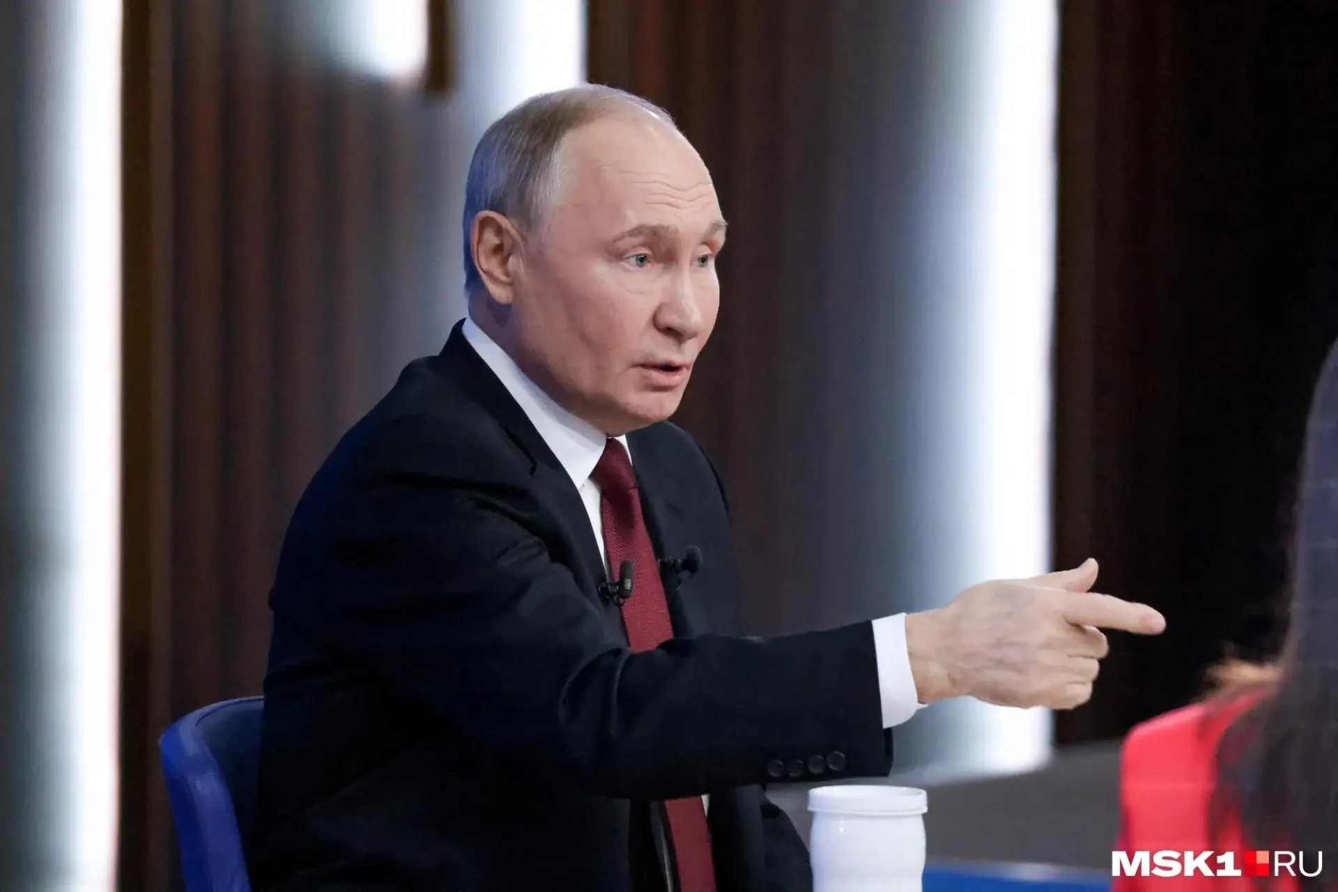 Президент отчитался о ходе СВО и обеспечении топливом, заявив о намерении нарастить удары по Украине.