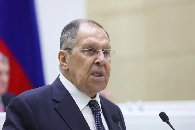 Глава МИД РФ заявил, что нормы Евразийского союза и ЕС несовместимы, поэтому Еревану нужно оперативно определить вектор — от этого зависят тарифы и фитосанитарные правила.