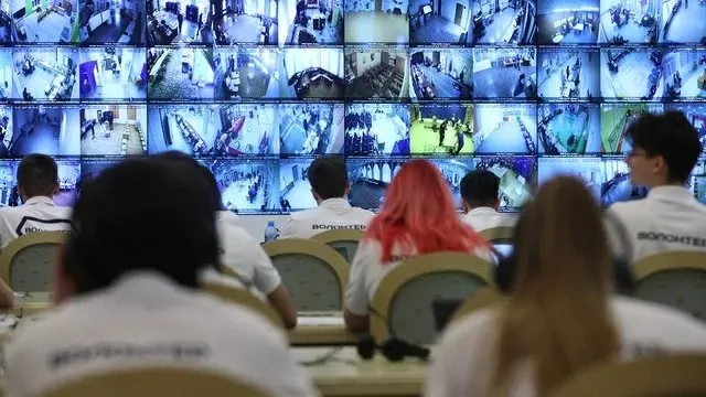 Курс на базе РГГУ нацелен подготовить сотни специалистов для общественного наблюдения; в перспективе — до 100 тысяч участников. В программу включены модули по нештатным ситуациям и противодействию дезинформации.