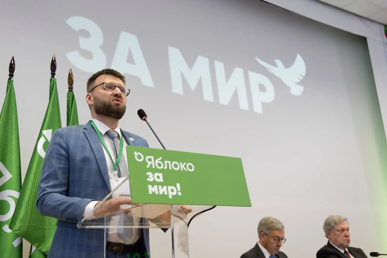 Минюст отклонил запрос на снятие статуса «иноагента» с Владимира Дорохова, сославшись на «факты ведения политической деятельности»: поздравление от председателя партии, поездки в суд, возложение цветов и участие в видеоролике.