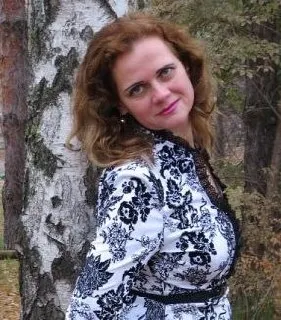 53‑летнюю Татьяну Моторыгину похоронят в Волжском, 61‑летнего Олега Варламова — в Волгограде; прощание организует организация «Память».
