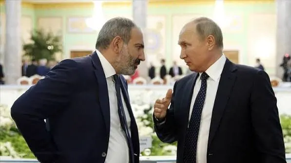 Премьер Армении отметил, что ограничения противоречат нормам ЕАЭС и призвал принять меры. В разговоре также обсуждали проведение референдума о возможном вступлении в ЕС или сохранении членства в ЕАЭС. Товарооборот за первые пять месяцев 2026 года сократился на 21,5%.