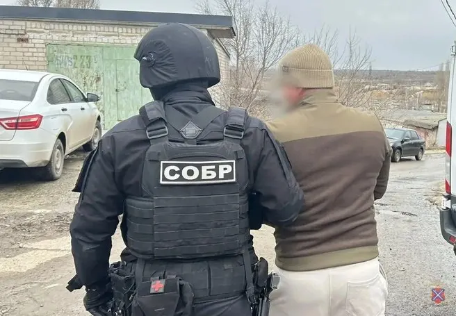 Тракторозаводский районный суд 20 июля приступил к рассмотрению уголовного дела в отношении бывшего руководителя ООО «УК Сигма Юг», которого обвиняют в даче взятки должностному лицу за совершение заведомо незаконных действий.