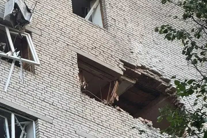 В ночь на 13 июля в посёлке Пионерский городского округа Истра упал беспилотник: три человека погибло, пять получили ранения, несколько частных домов загорелись.