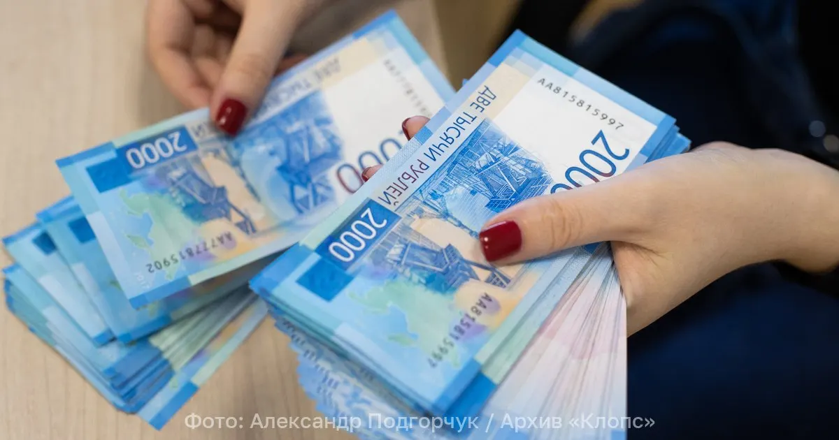 Законопроект об обязательной выплате алиментов студентам и учащимся очной формы обучения до 23 лет обсуждается в парламенте.