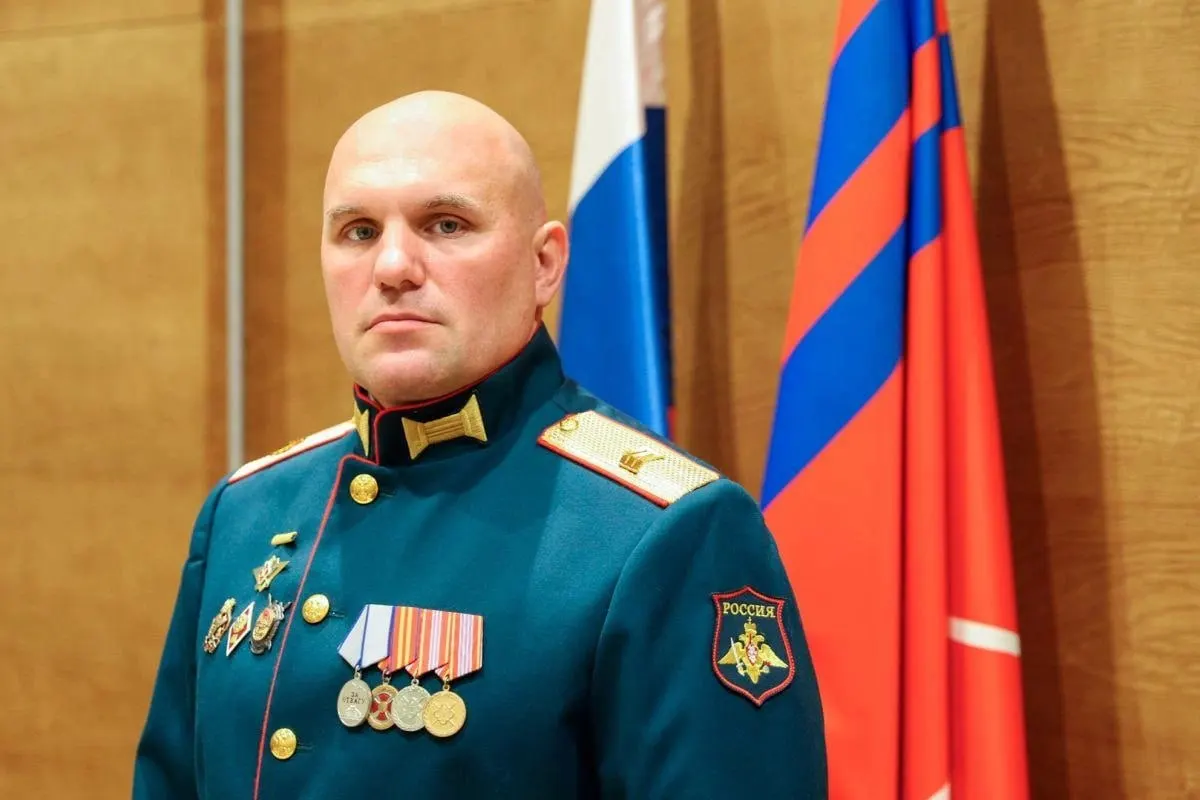 Ветеран специальной военной операции на Украине занял место в Государственной думе, сменив губернатора Андрея Бочарова, отказавшегося от мандата в пользу партийного коллеги.