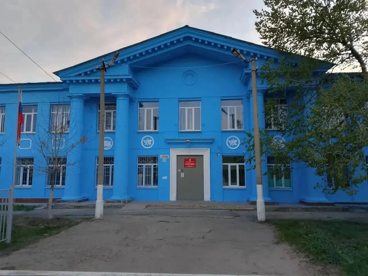 Здание, ранее признанное непригодным для обучения, безвозмездно передано Минюсту региона и станет базой для центра бесплатной юридической помощи населению.