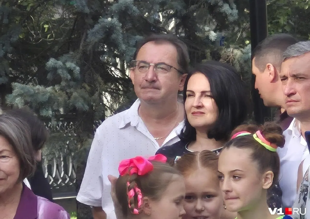 Обсуждалась идея создать сквер в память о Василии Шукшине во время фестиваля; дочь артиста выразила надежду на реализацию проекта.