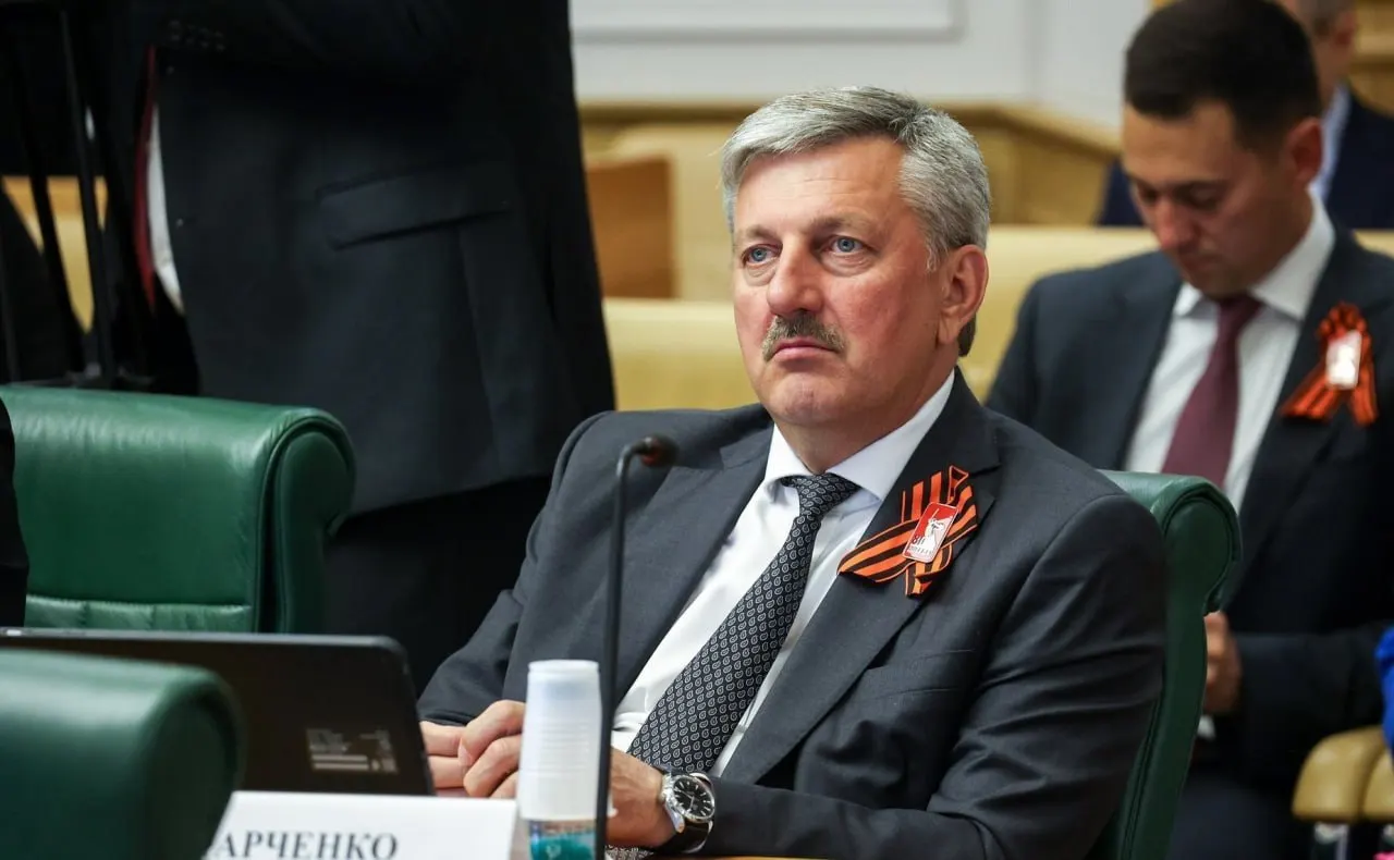 Городская дума Волгограда приняла отставку мэра Владимира Марченко, который баллотируется в Госдуму по списку Единой России; исполняющим обязанности мэра стал вице-мэра по ЖКХ Шафрана Тепшинова.