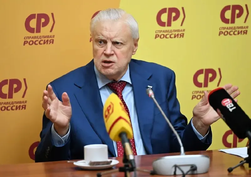 Лидер партии заявил о возвращении к работе, указав, что часть избирателей утратила веру в возможность повлиять на власть на фоне обстоятельств, связанных с СВО.