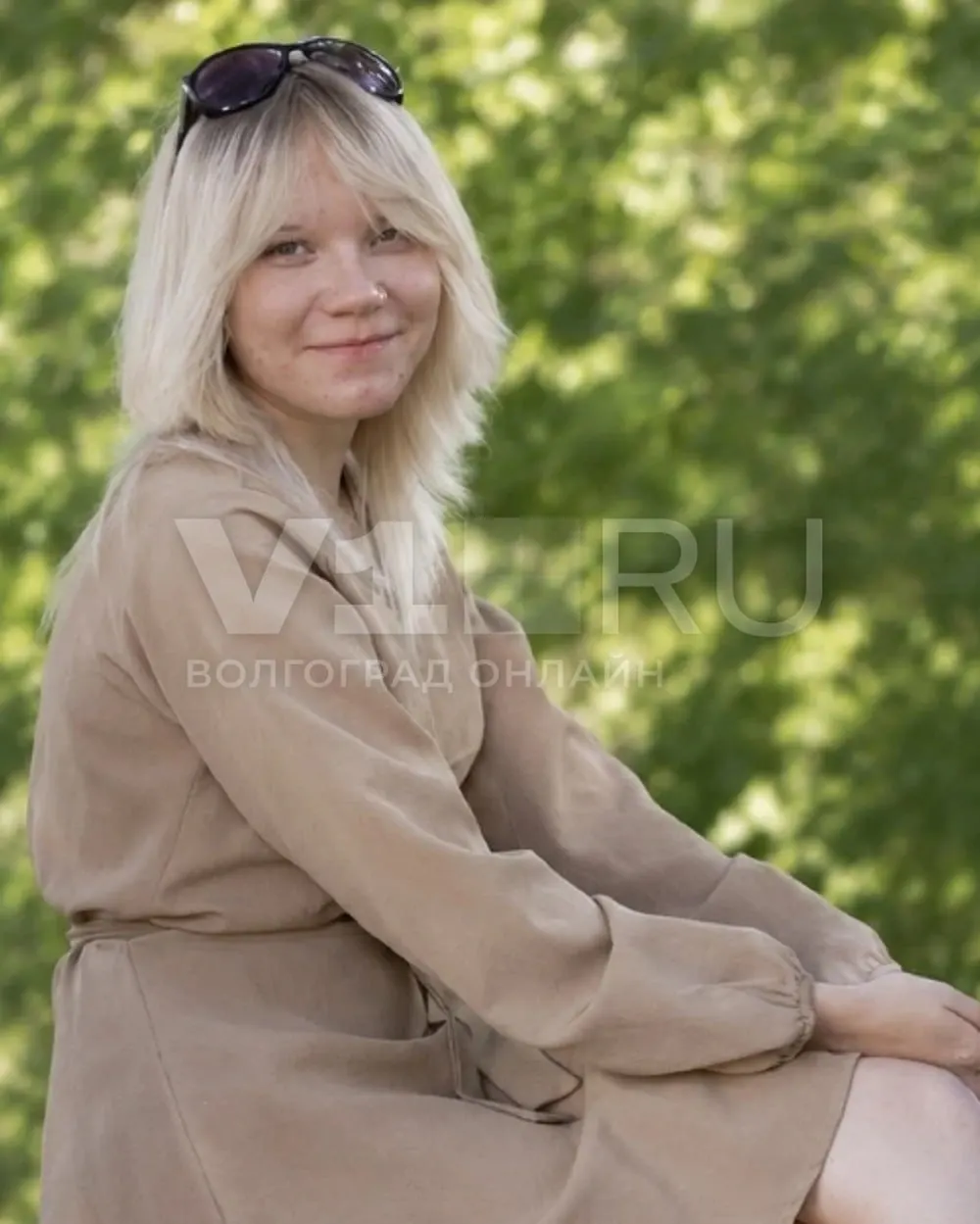 Родные ищут пропавшую 16-летнюю девушку; последний раз она вышла на связь 3 октября.