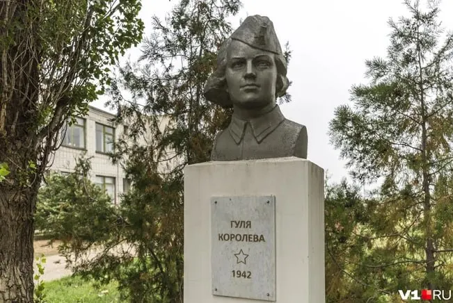 Организаторы набирают молодых людей без бороды на роли солдат разных сторон; съемки пройдут в Волгограде и окрестных районах.
