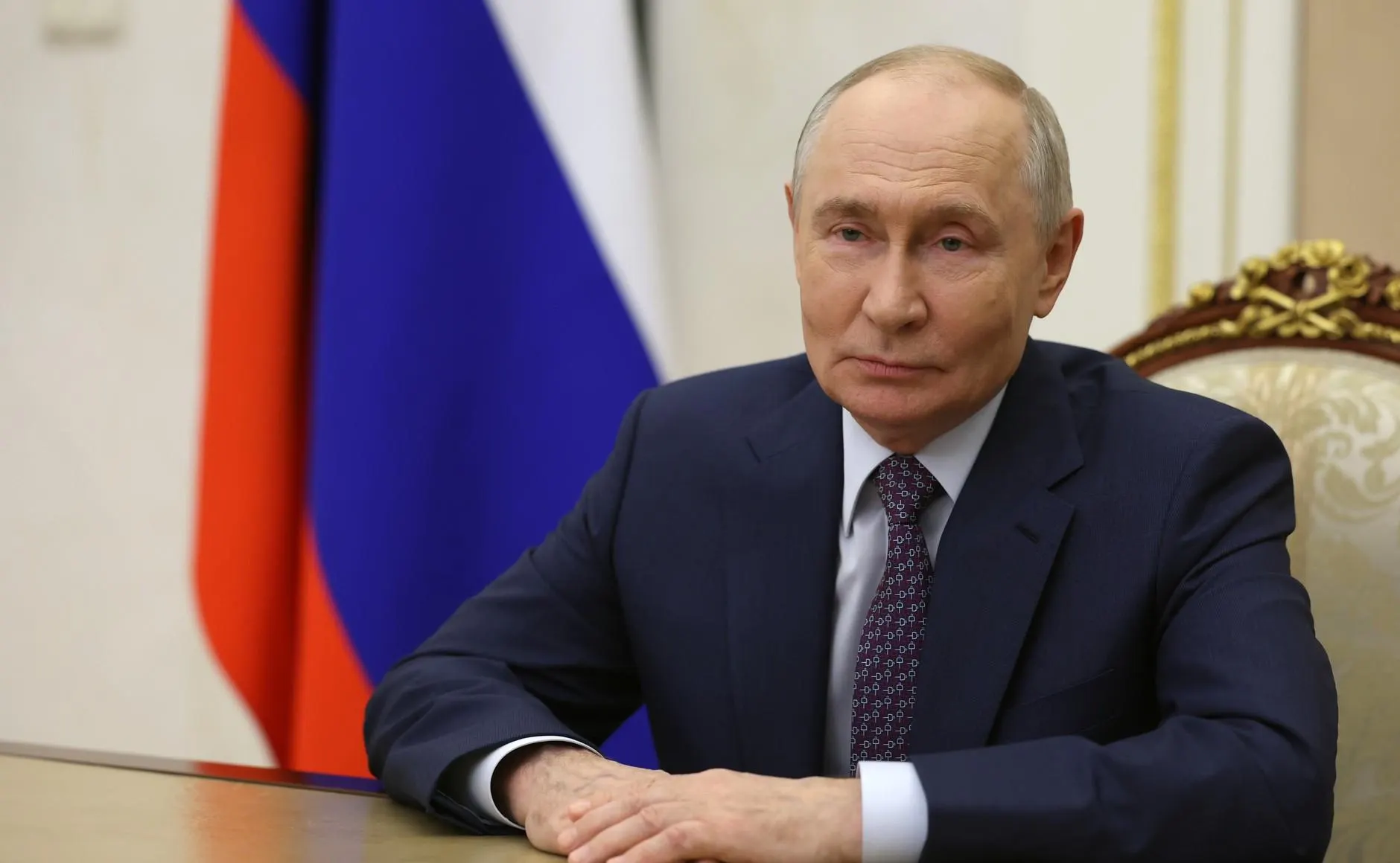Президент поздравил педагогов с Днём учителя и подчеркнул важность их труда для будущего нашей страны.