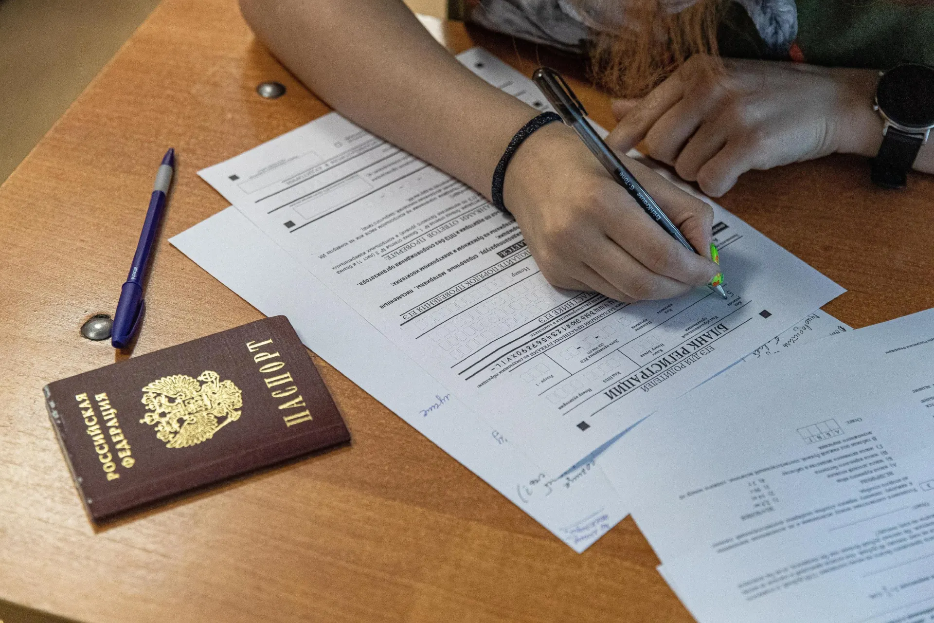 Минобрнауки разработало инициативу, которая изменит порядок приема в вузы и может добавить до 25 баллов к ЕГЭ, действия будут распространяться на всех учащихся с 2027 года.